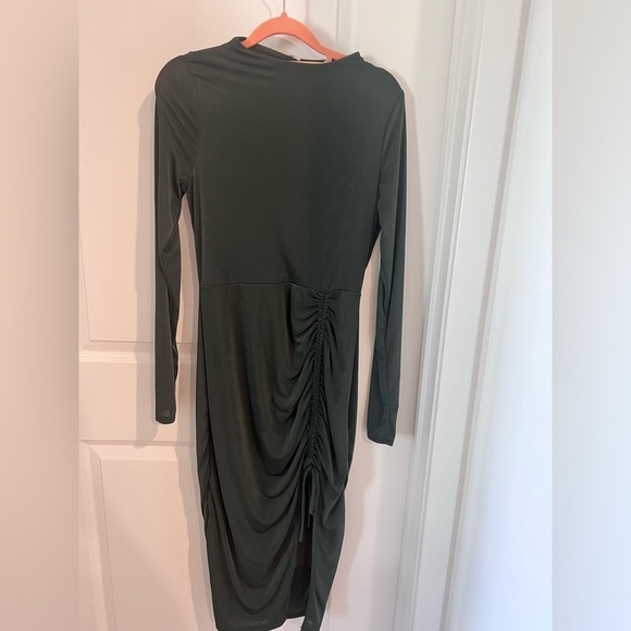 Dresses & Skirts - Elegant Forest Green Ruched Dress Size Large